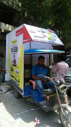 E Rickshaw Branding in Delhi